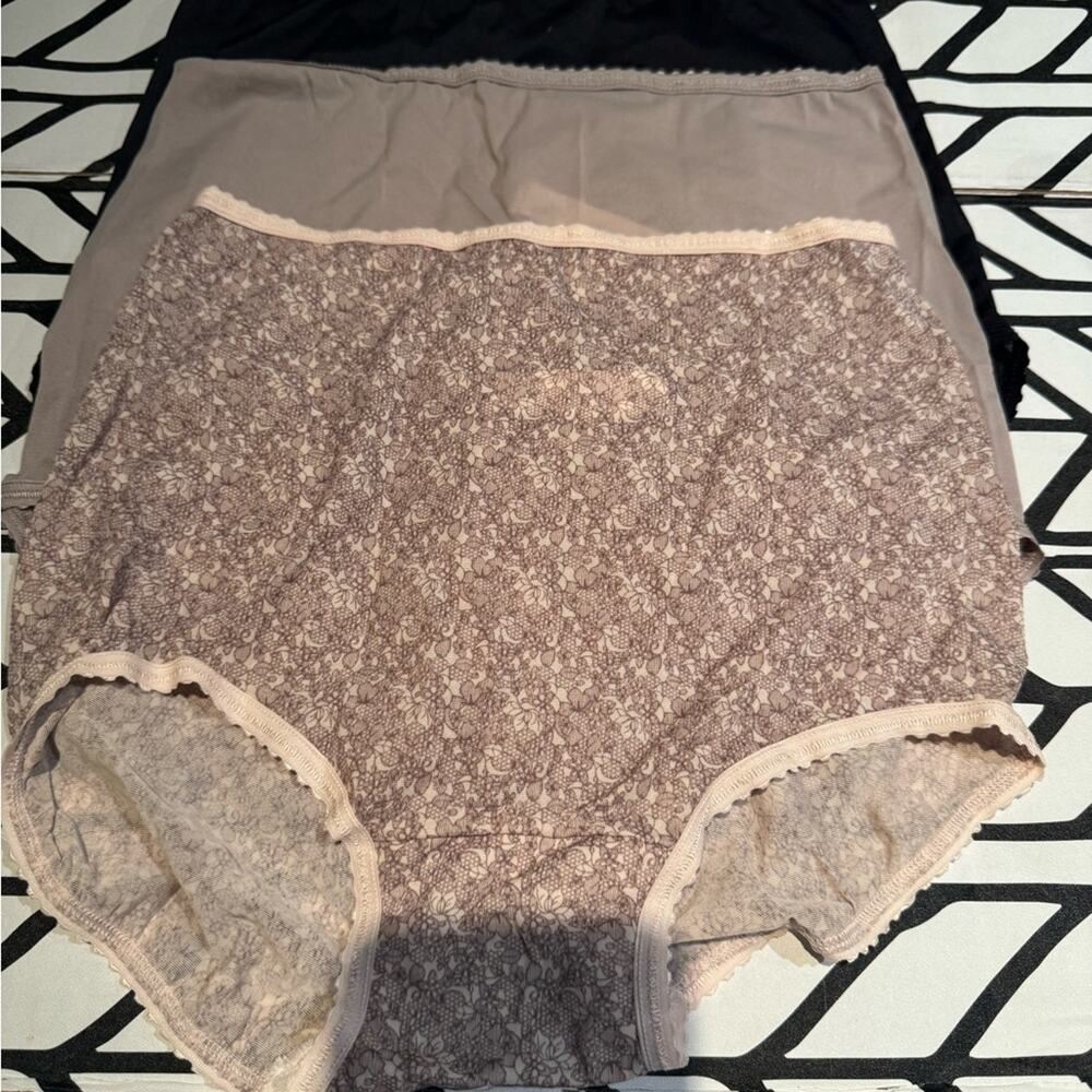 Bali full coverage high waist brief- three pack New! Size large
